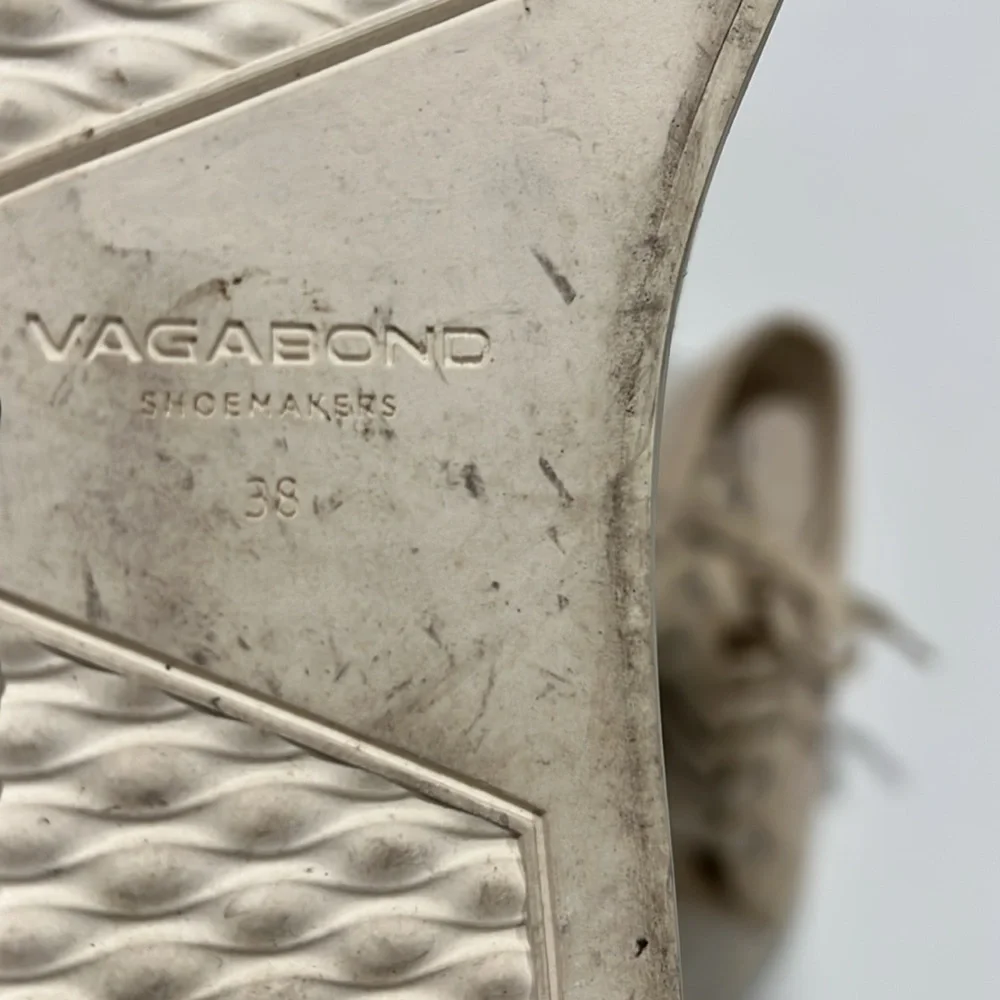 Vagabond Shoemaker - 7/38, beige, khaki woven canvas shoes‎